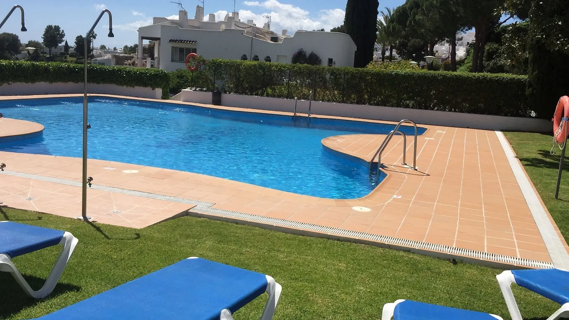 Amazing Front Line Golf Detached Villa Marbella Spain